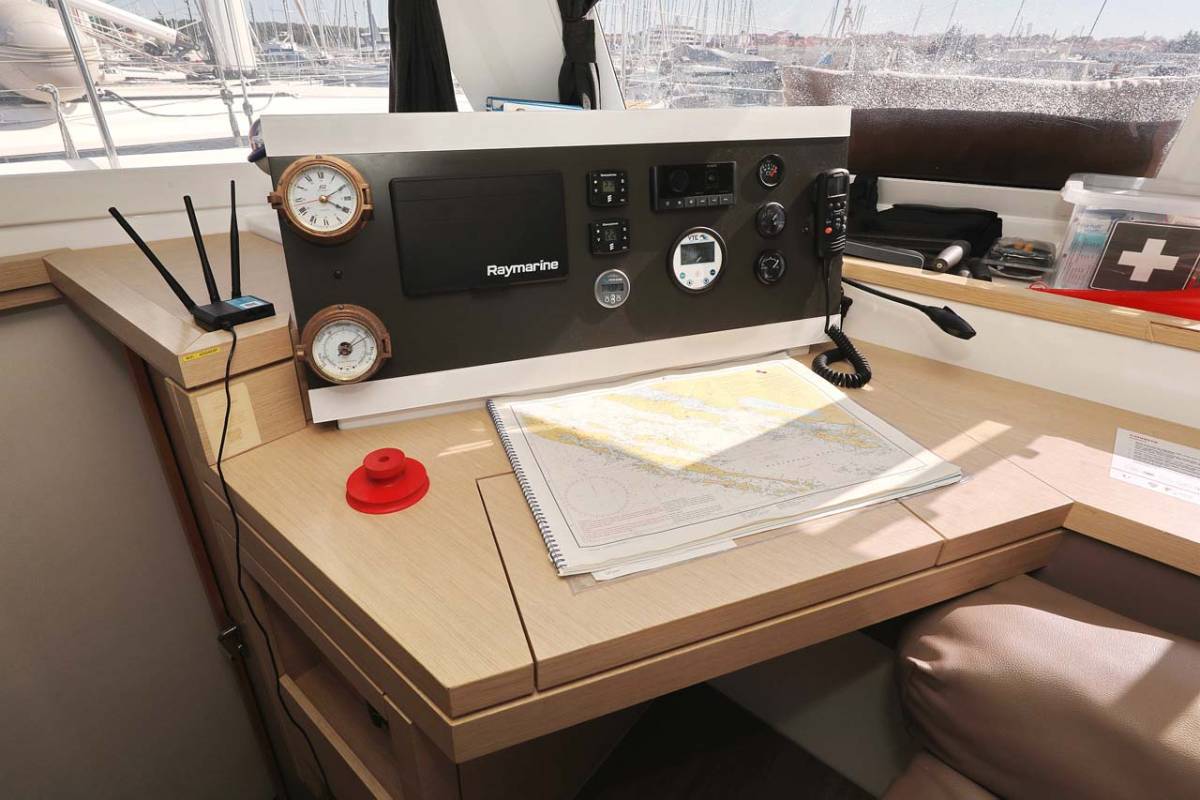Fountaine Pajot Lucia 40, Tu Tamo 2 | Yacht Charter Croatia