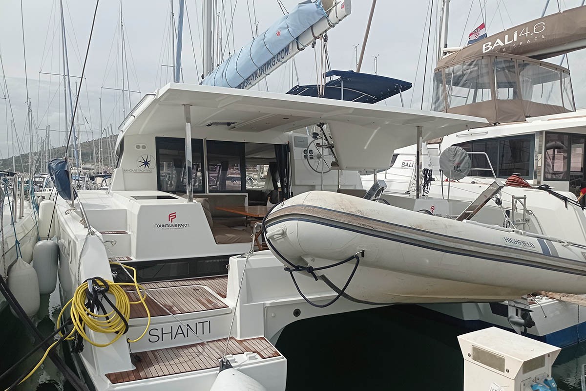 Fountaine Pajot Lucia 40, Shanti | Katamaran Charter Kroatien