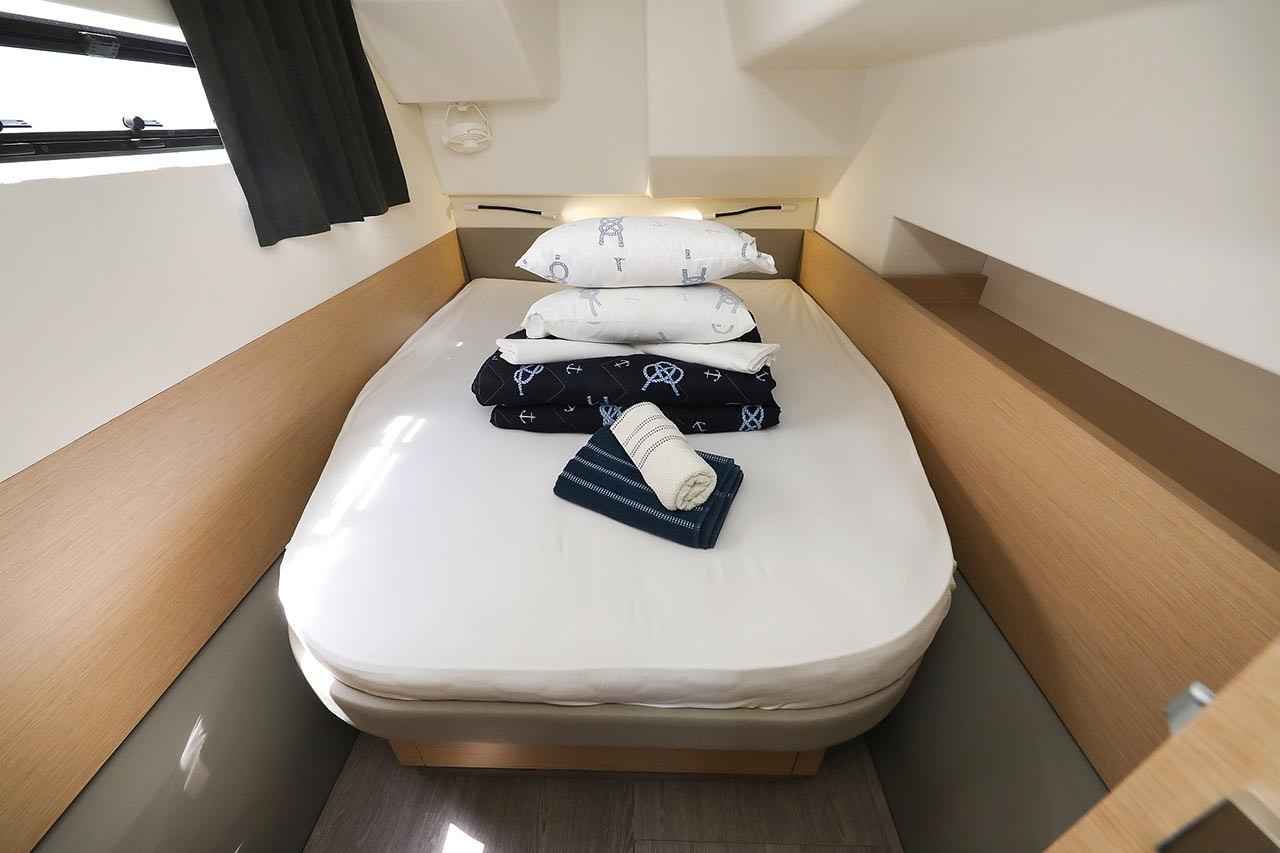 Fountaine Pajot MY 37, Anrik | Yacht Charter Croatia