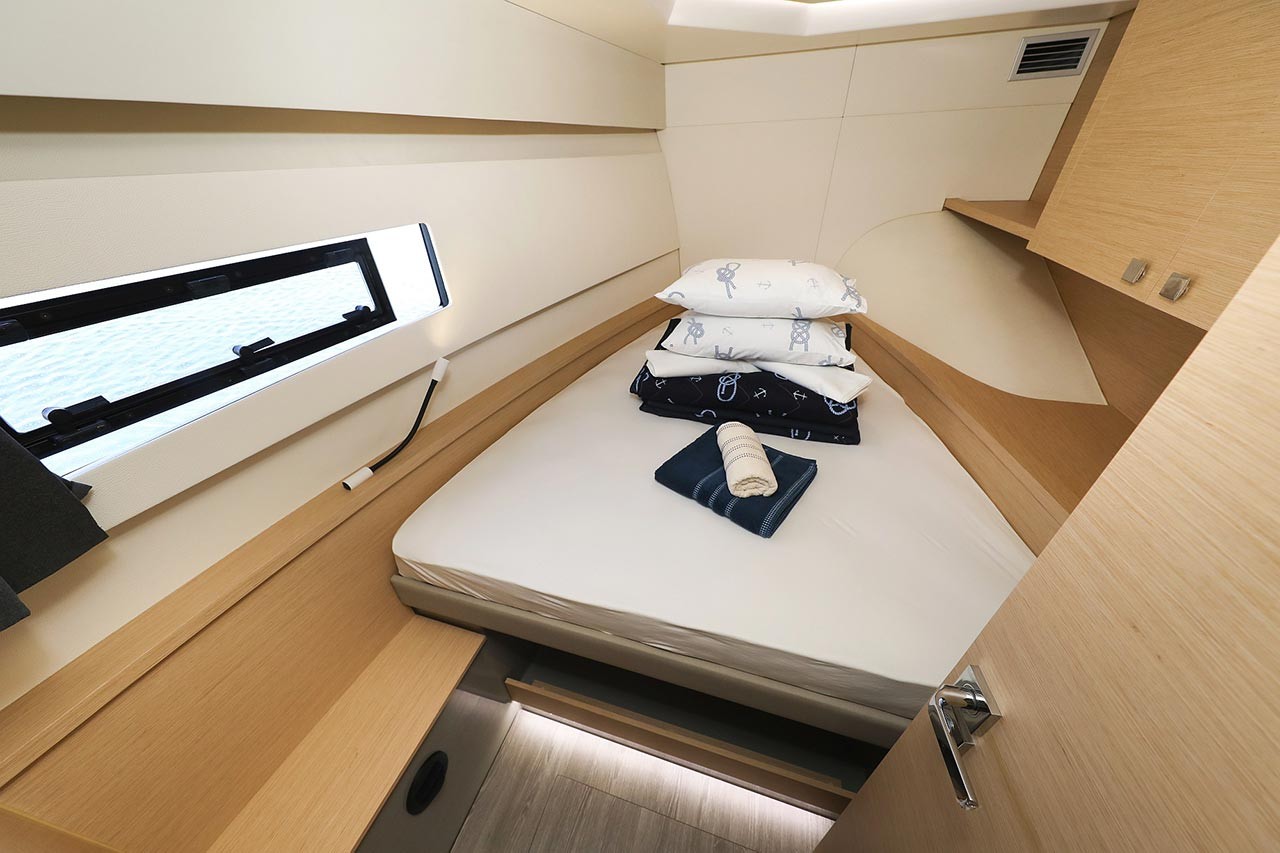 Fountaine Pajot MY 37, Anrik | Yacht Charter Croatia