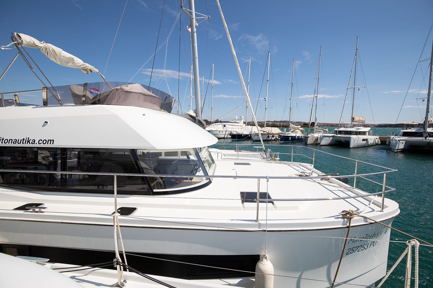 Fountaine Pajot MY 37, Mare Tortuga | Yacht Charter Croatia