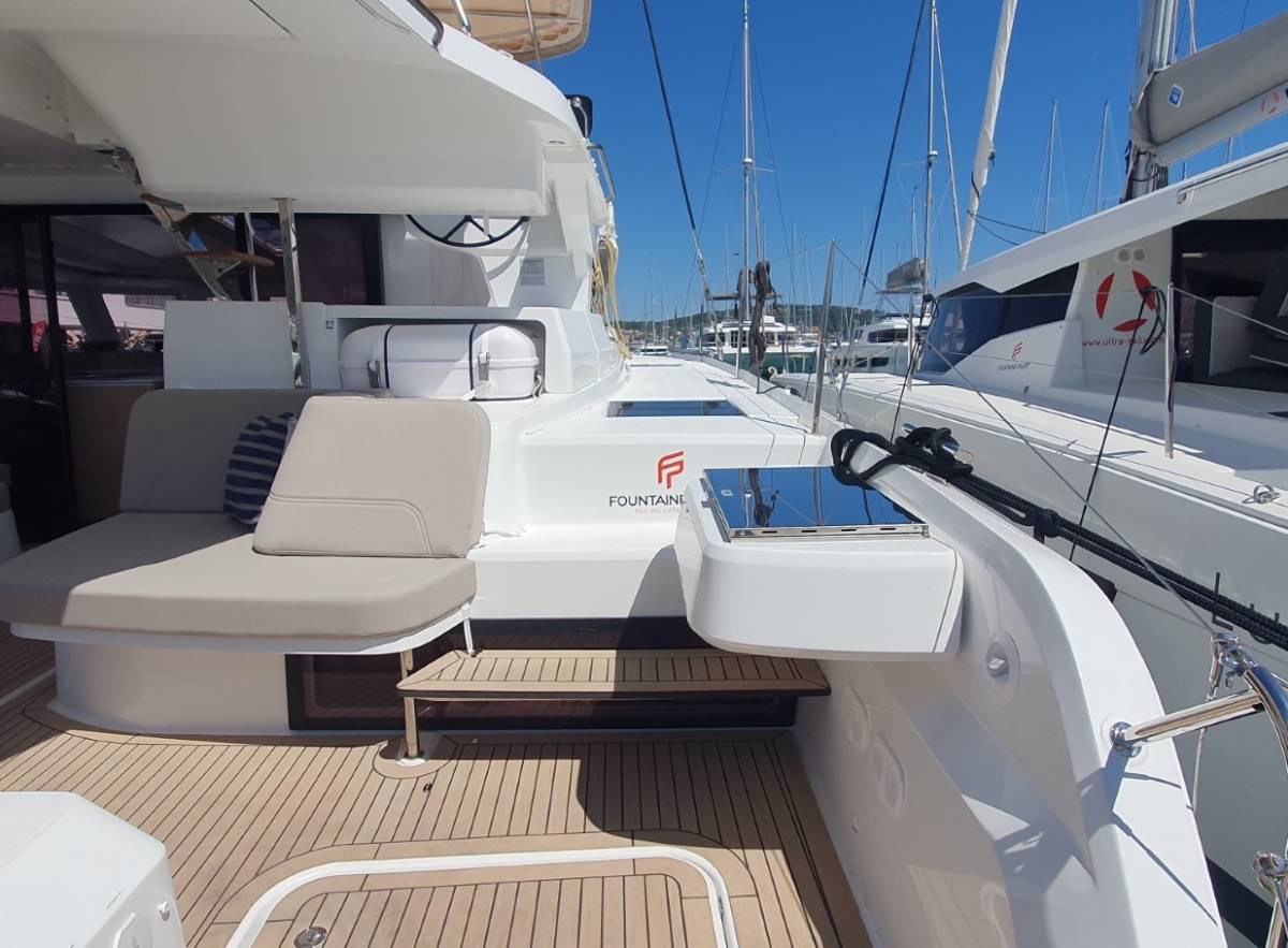 Fountaine Pajot New 44 Quatuor, Skywalker | Yacht Charter Croatia