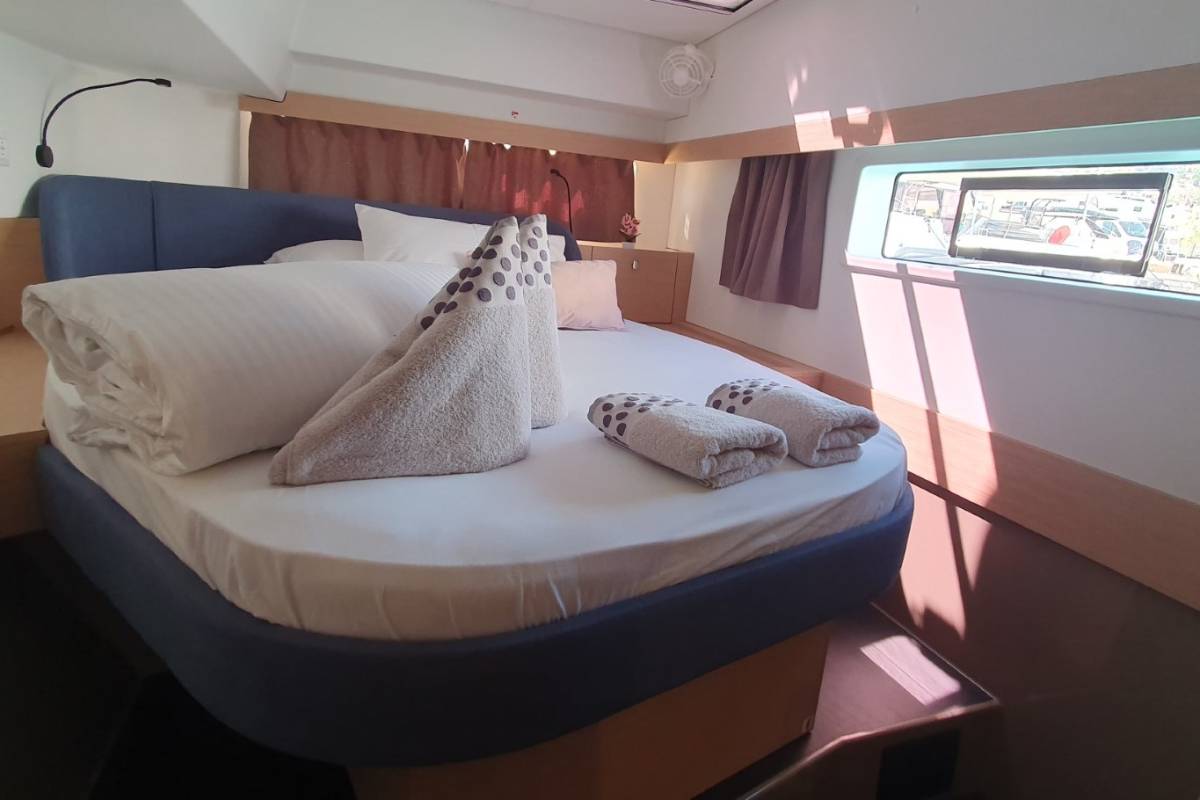 Fountaine Pajot New 44 Quatuor, Skywalker | Yacht Charter Croatia