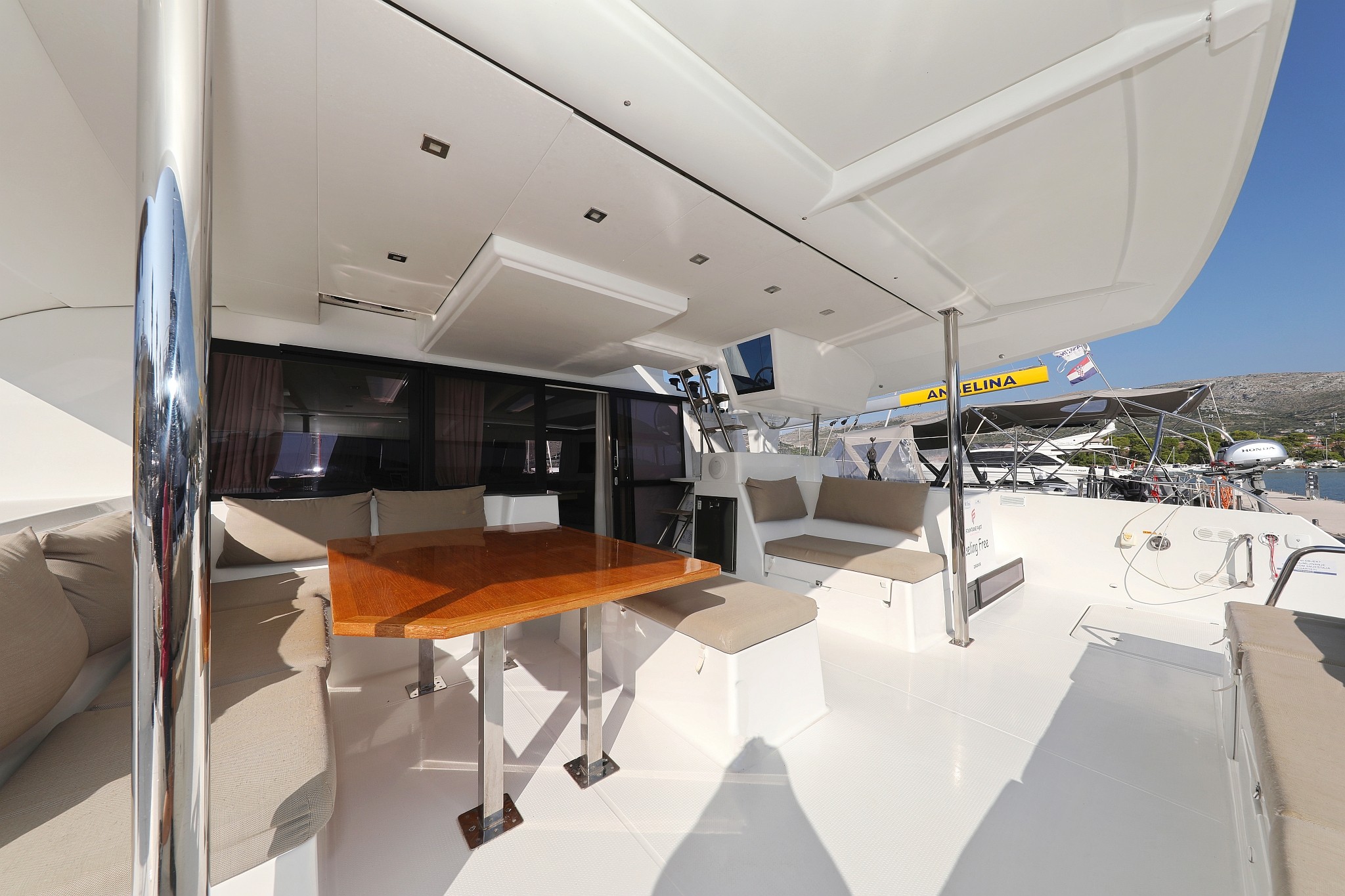 Fountaine Pajot Saba 50, Feeling Free | Yacht Charter Croatia