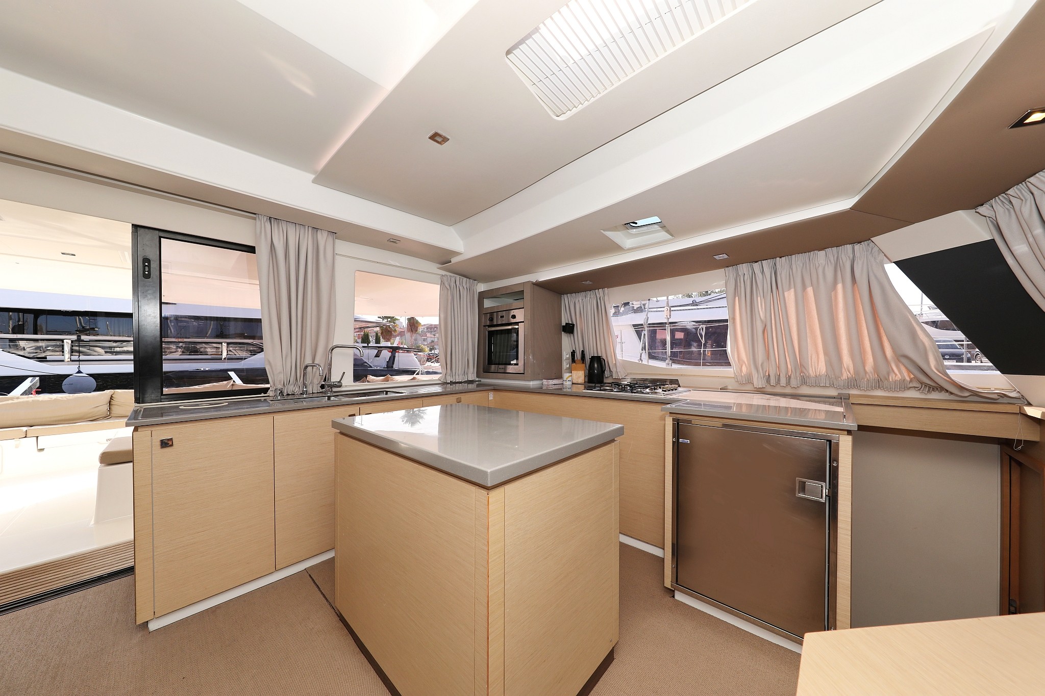 Fountaine Pajot Saba 50, Feeling Free | Yacht Charter Croatia
