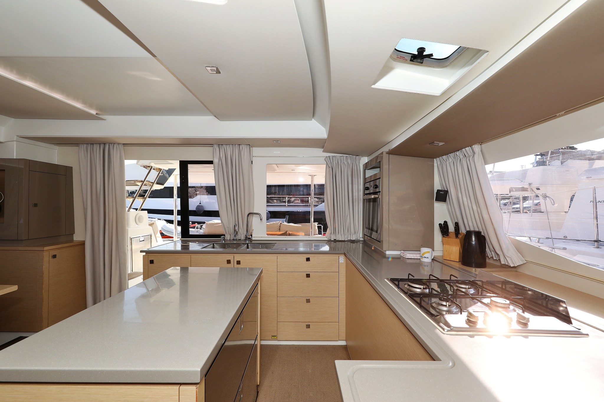 Fountaine Pajot Saba 50, Feeling Free | Yacht Charter Croatia