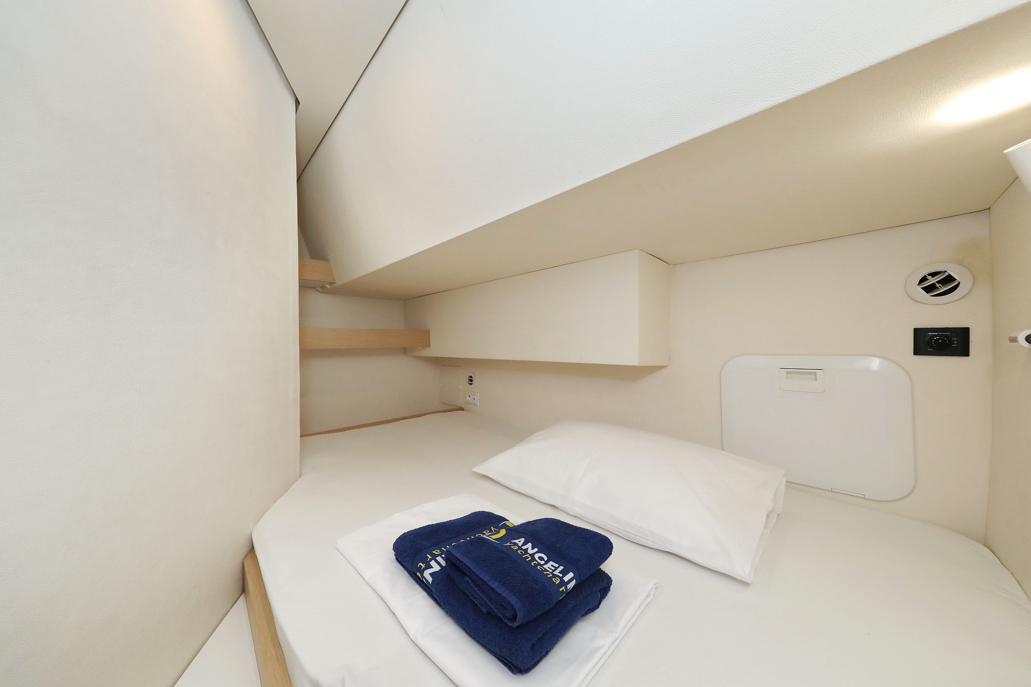 Fountaine Pajot Saba 50, Feeling Free | Yacht Charter Croatia