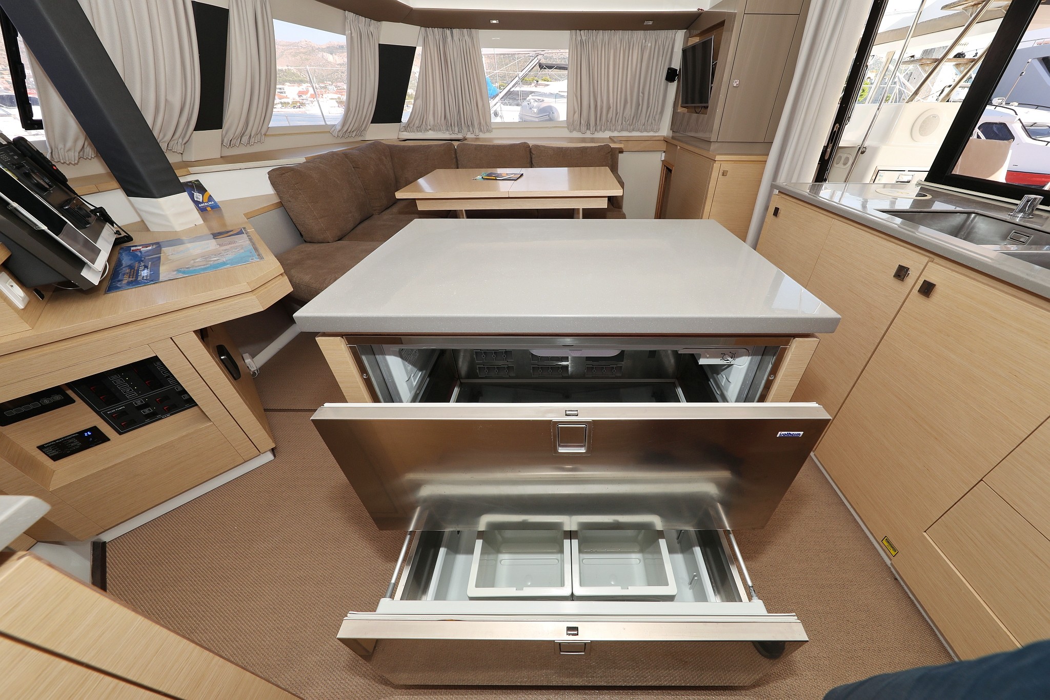 Fountaine Pajot Saba 50, Feeling Free | Yacht Charter Croatia