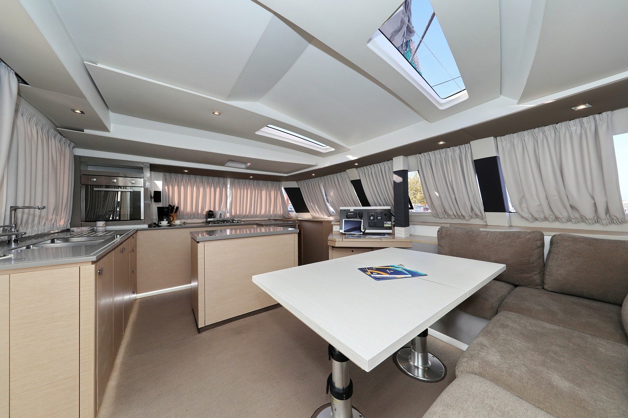 Fountaine Pajot Saba 50, Poco Loco | Yacht Charter Croatia