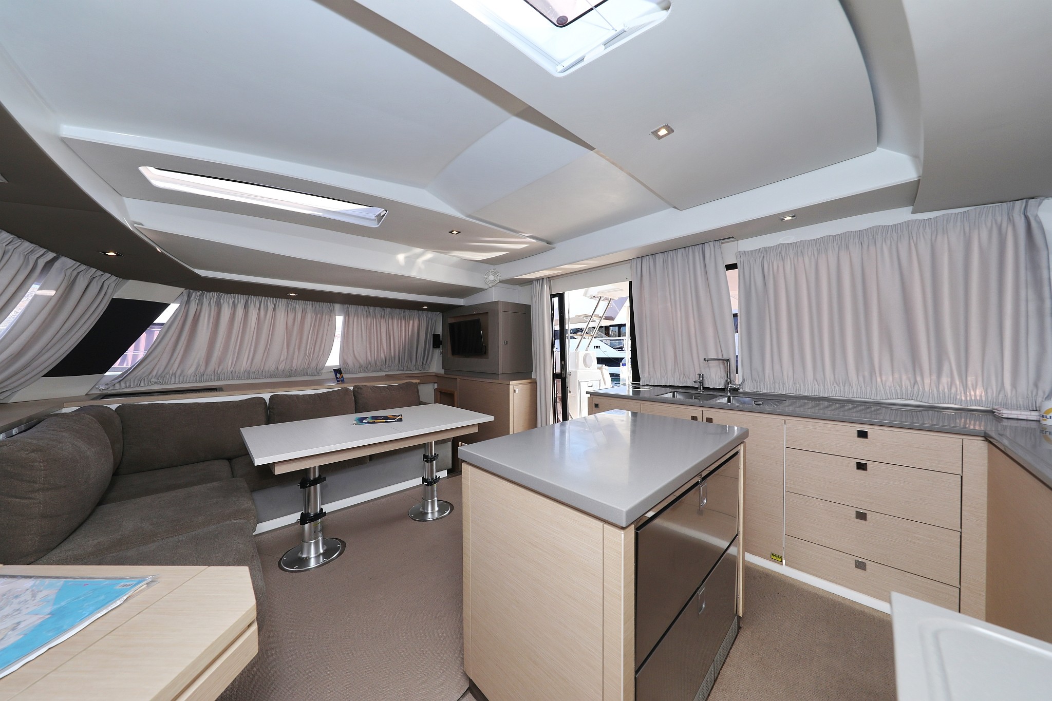 Fountaine Pajot Saba 50, Poco Loco | Yacht Charter Croatia