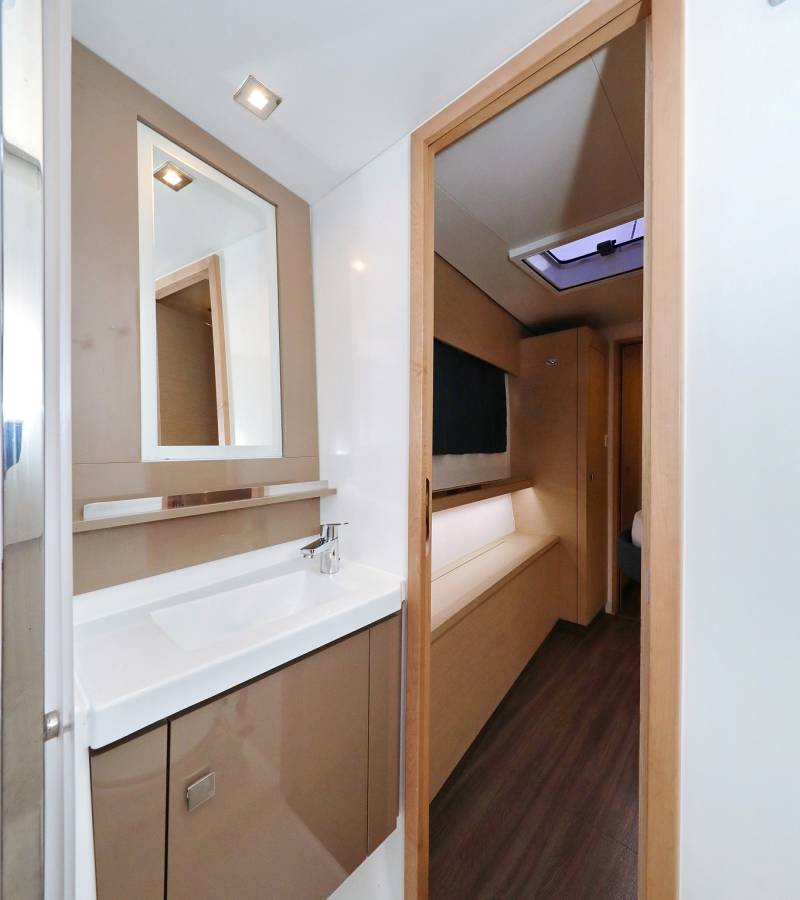 Fountaine Pajot Saba 50, Poco Loco | Yacht Charter Croatia