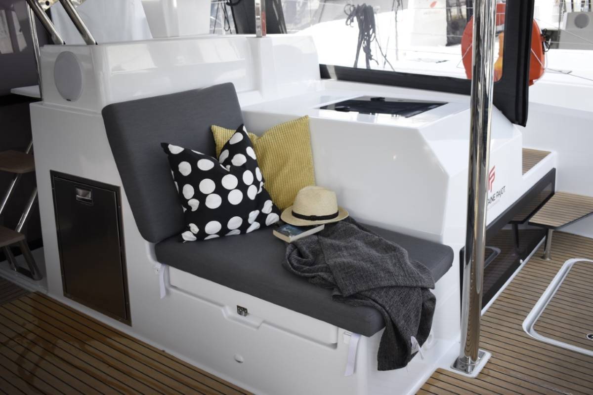 Fountaine Pajot Saona 47 Quintet, Desafinado | Yacht Charter Croatia