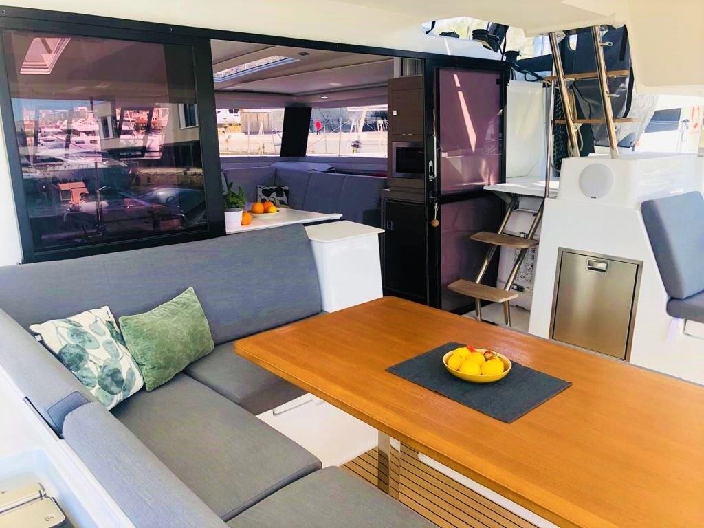 Fountaine Pajot Saona 47 Quintet, Desafinado | Yacht Charter Croatia