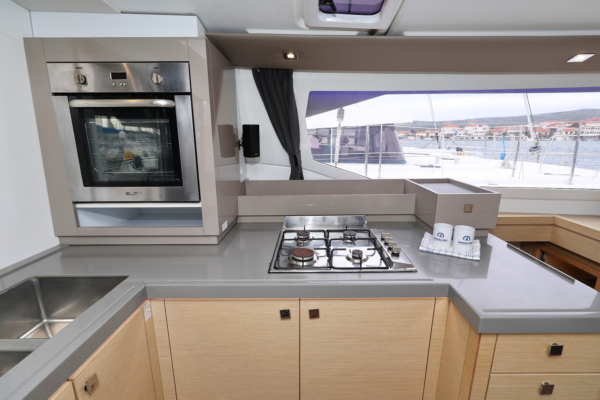 Fountaine Pajot Saona 47 Quintet, Martin V | Yacht Charter Croatia