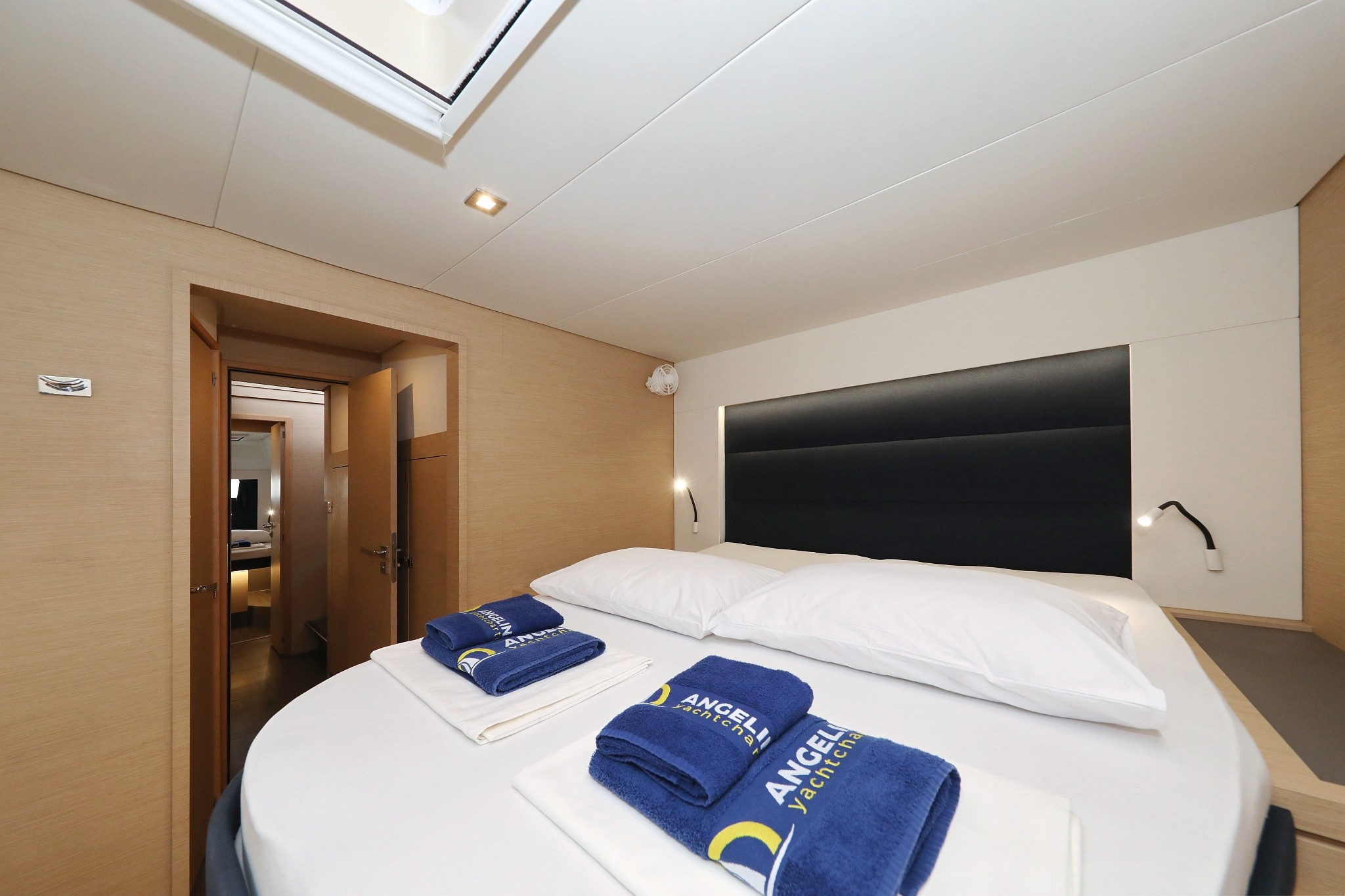 Fountaine Pajot Saona 47 Quintet, Martin V | Yacht Charter Croatia