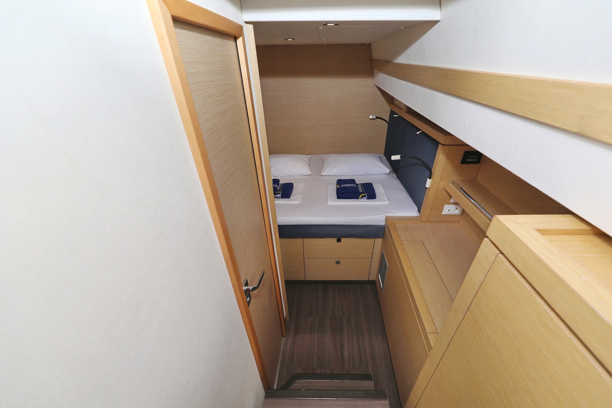 Fountaine Pajot Saona 47 Quintet, Martin V | Yacht Charter Croatia