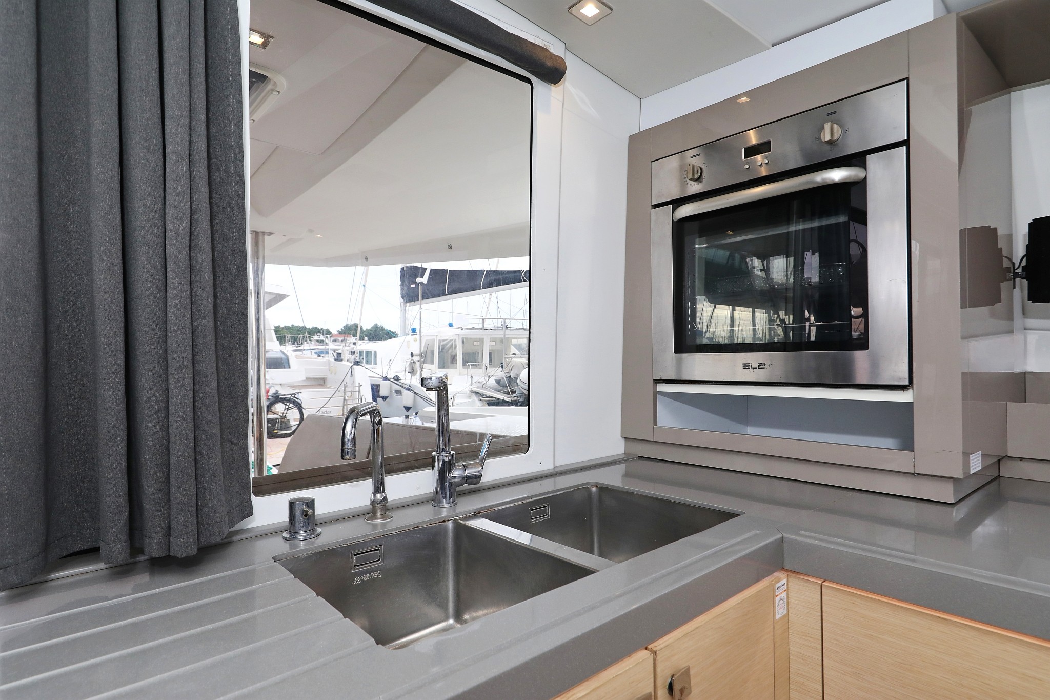 Fountaine Pajot Saona 47 Quintet, Martin V | Yacht Charter Croatia