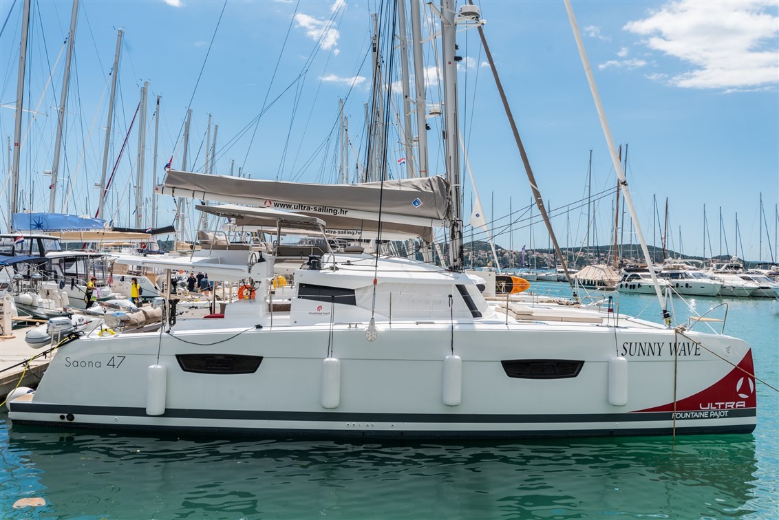 Fountaine Pajot Saona 47 Quintet, Sunny Wave | Yacht Charter Croatia