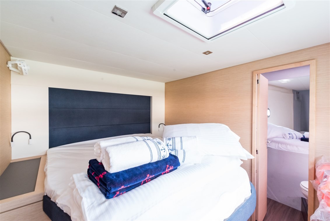 Fountaine Pajot Saona 47 Quintet, Sunny Wave | Yacht Charter Croatia