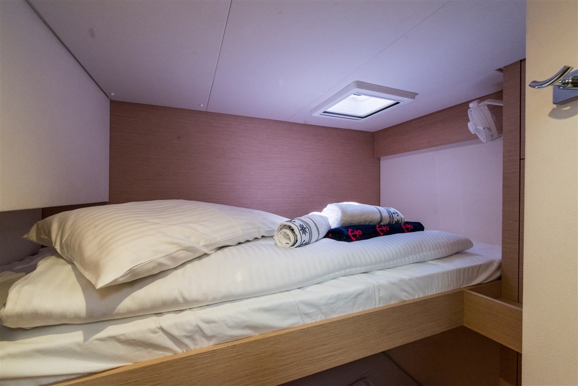 Fountaine Pajot Saona 47 Quintet, Sunny Wave | Yacht Charter Croatia