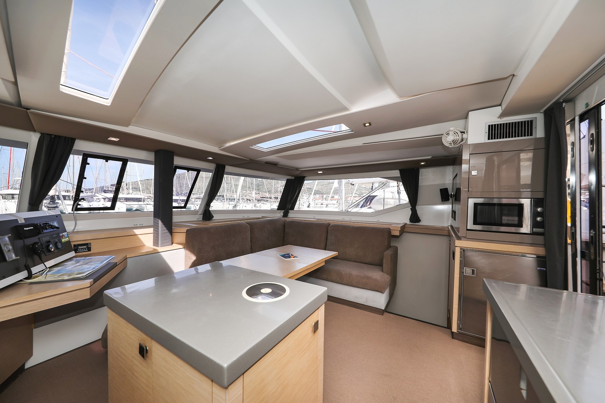 Fountaine Pajot Saona 47 Quintet, Nina V | Yacht Charter Croatia
