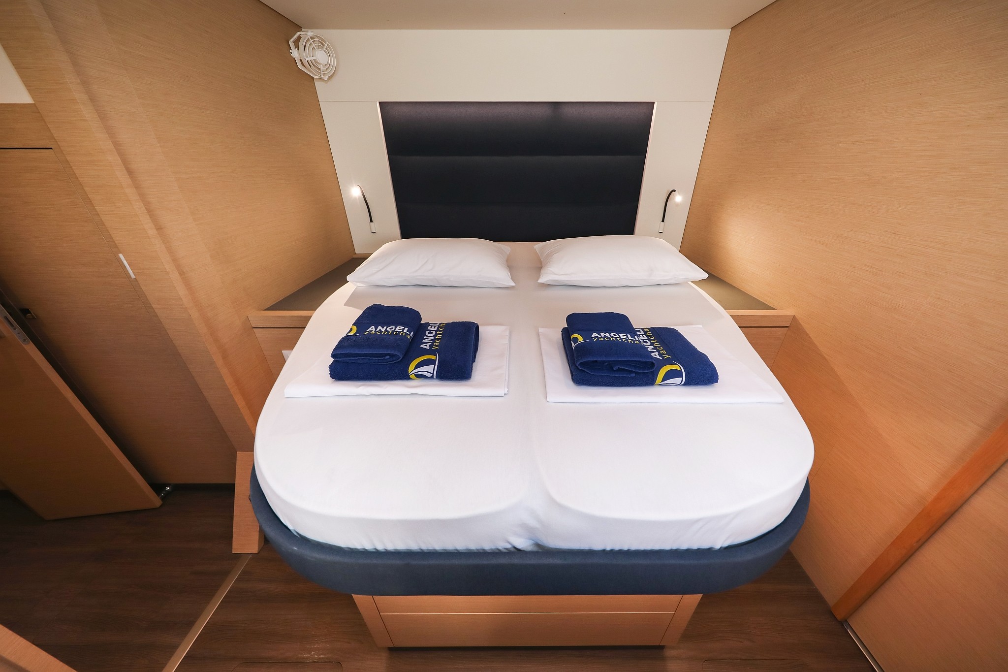 Fountaine Pajot Saona 47 Quintet, Nina V | Yacht Charter Croatia