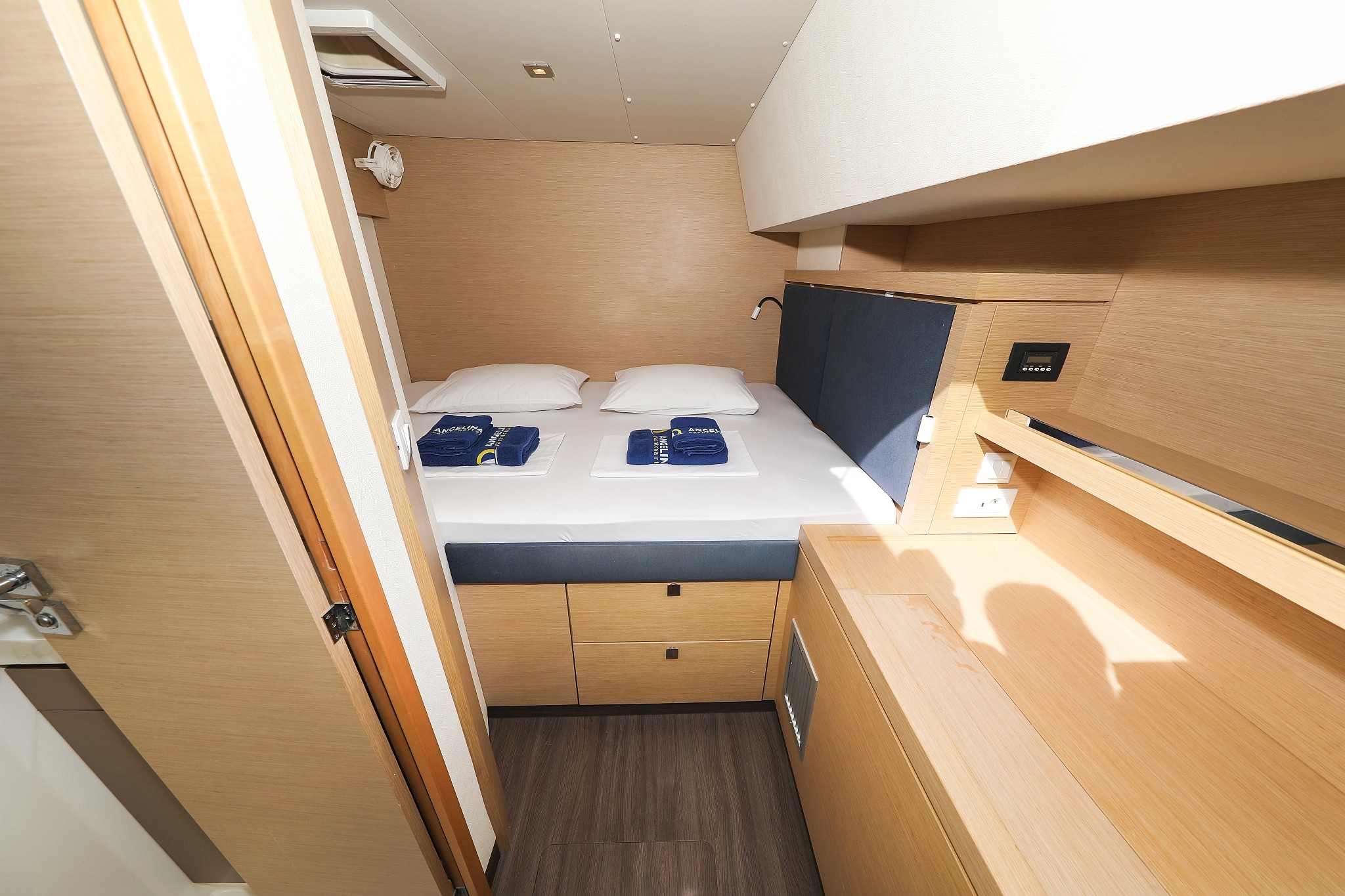 Fountaine Pajot Saona 47 Quintet, Nina V | Yacht Charter Croatia