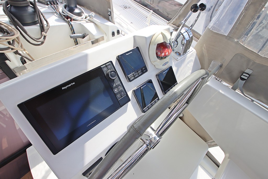 Fountaine Pajot Saona 47 Quintet, Felicia | Yacht Charter Croatia