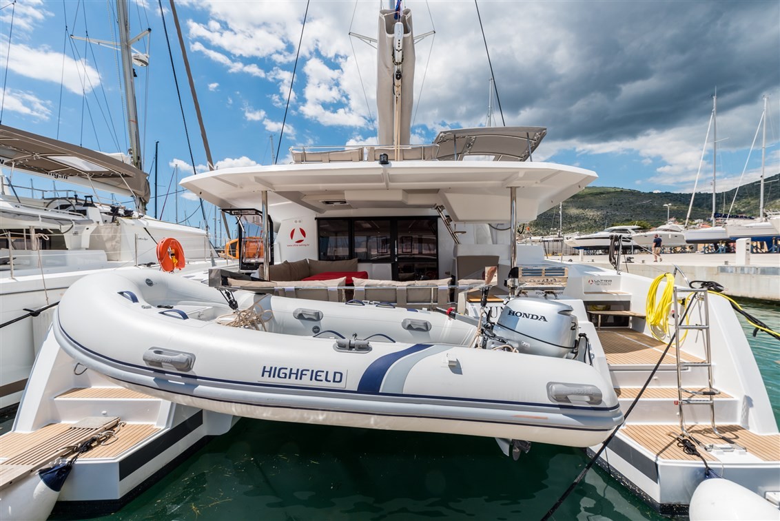 Fountaine Pajot Saona 47 Quintet, Sunny Wave | Yacht Charter Croatia