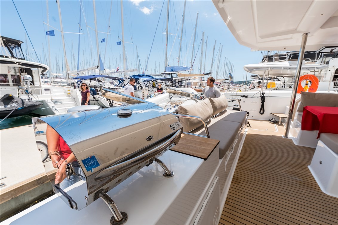 Fountaine Pajot Saona 47 Quintet, Sunny Wave | Yacht Charter Croatia