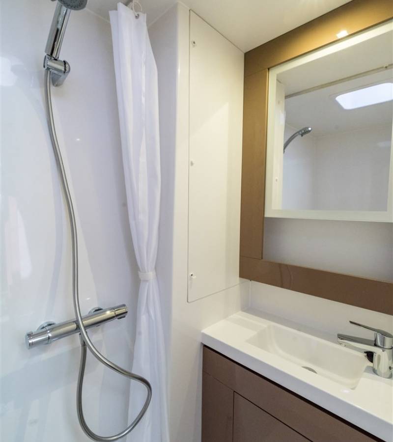 Fountaine Pajot Saona 47 Quintet, Sunny Wave | Yacht Charter Croatia