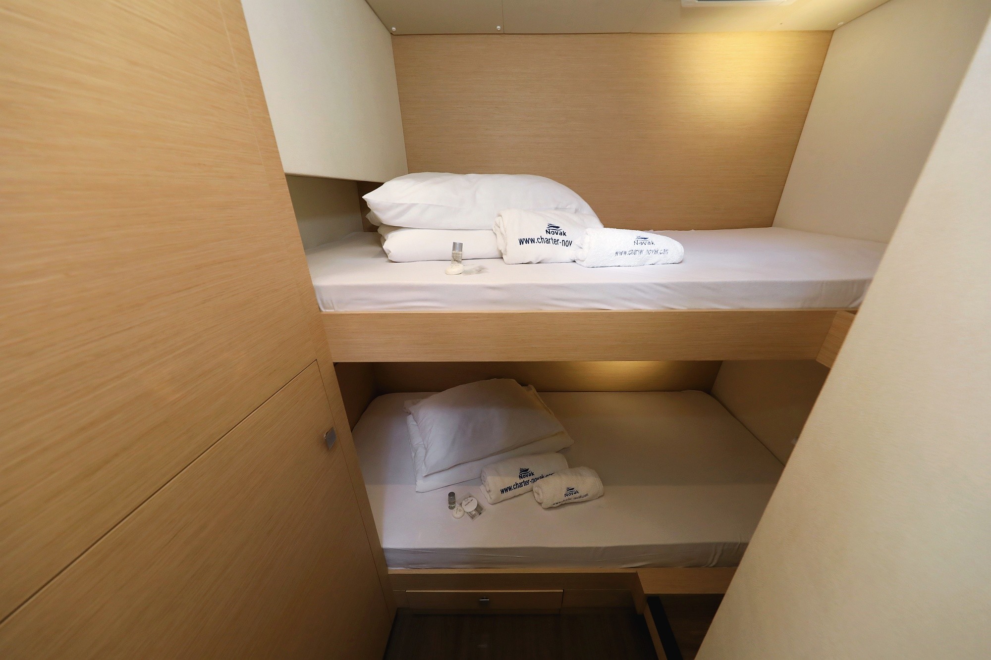 Fountaine Pajot Saona 47 Quintet, Aquarius | Yacht Charter Croatia