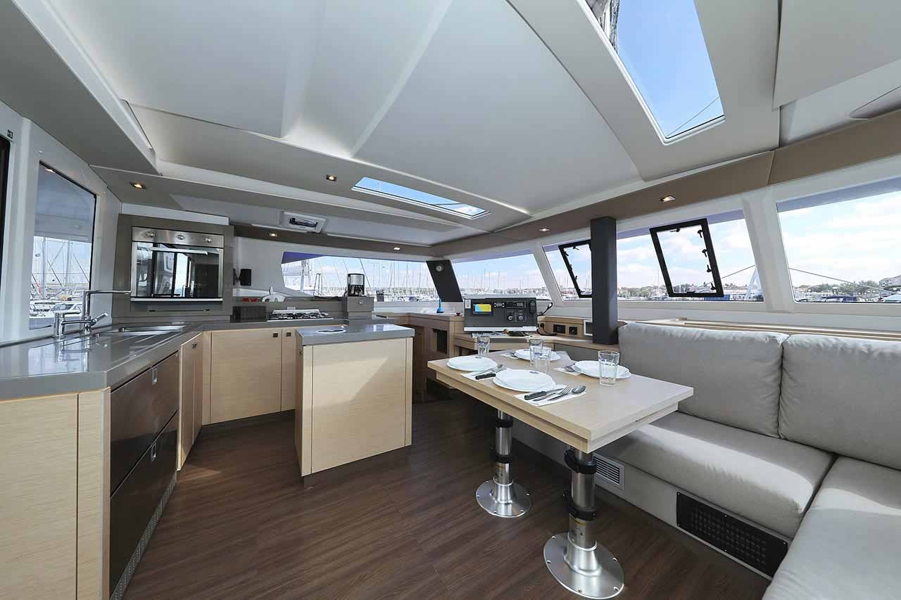 Fountaine Pajot Saona 47 Quintet, Fee | Yacht Charter Croatia