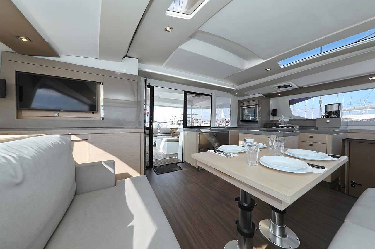 Fountaine Pajot Saona 47 Quintet, Fee | Yacht Charter Croatia