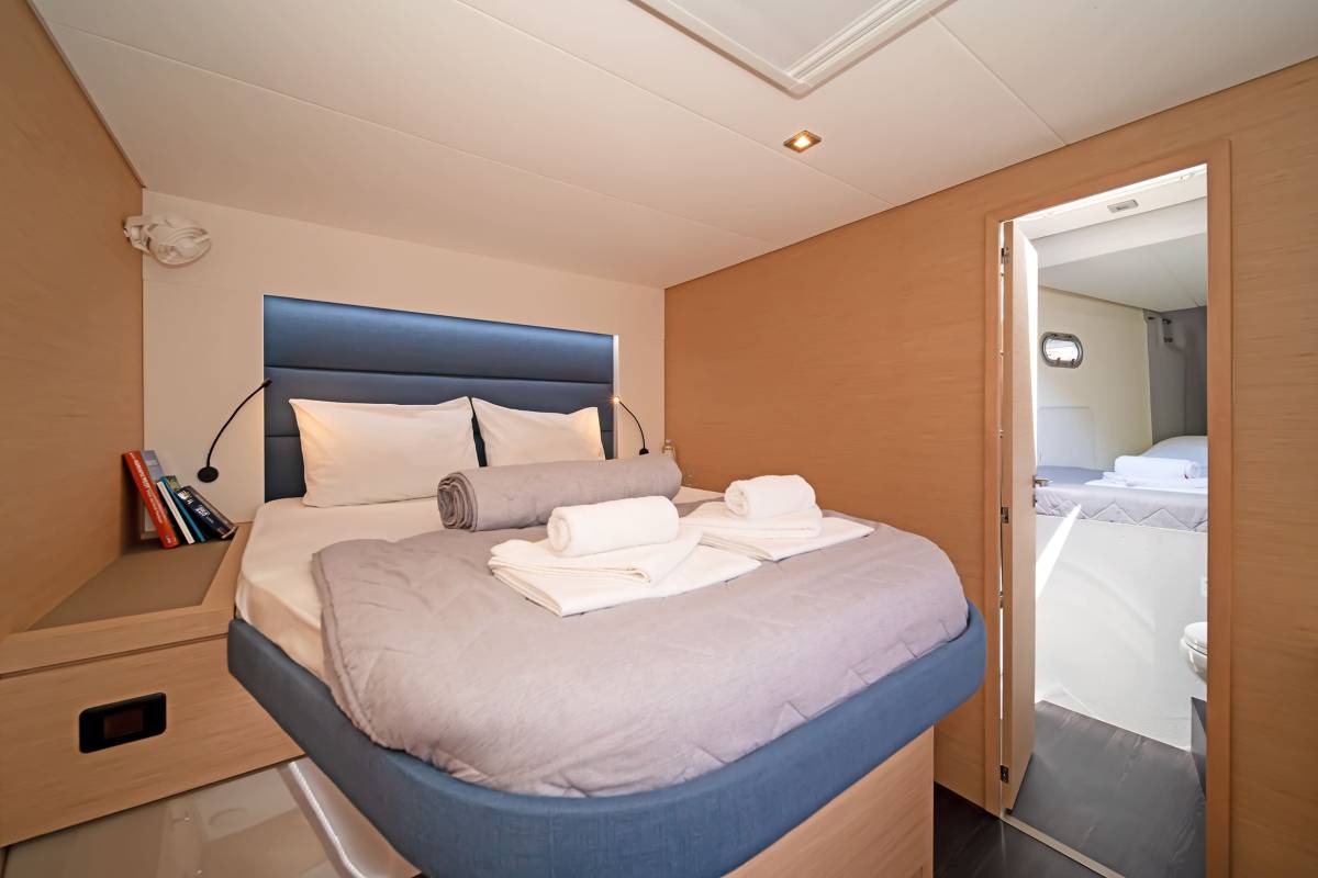 Fountaine Pajot Tanna 47, First Life | Noleggio di Yacht Croazia