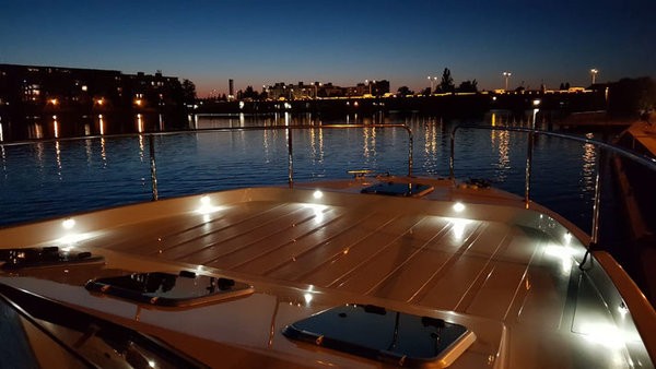 Futura 36, Tofino | Yacht Charter Croatia