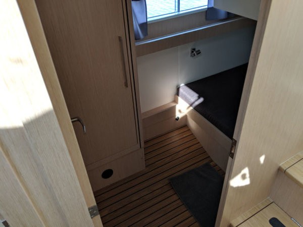 Futura 36, Tofino | Yacht Charter Croatia