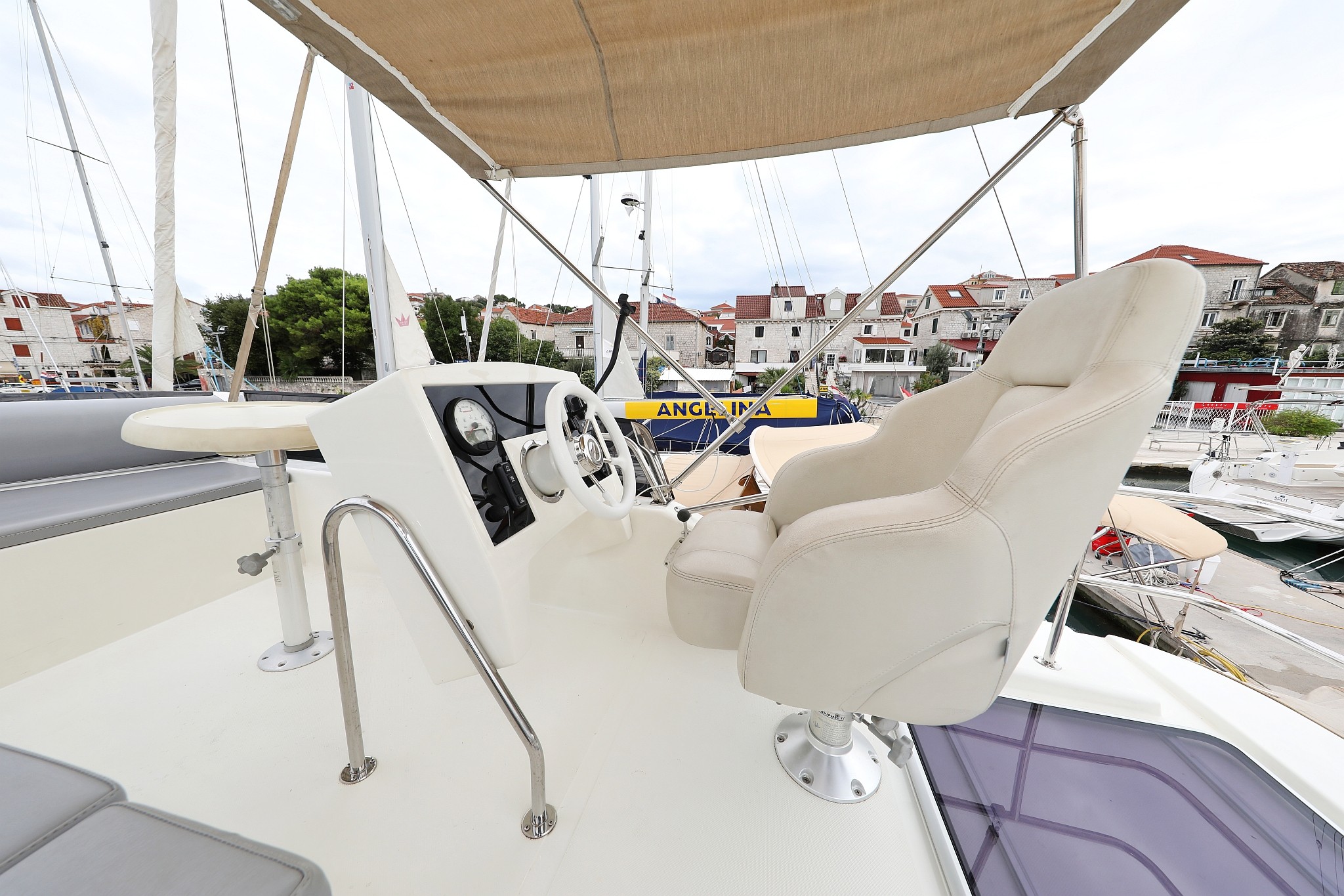 Futura 40 Grand Horizon, Running Gag I | Yacht Charter Croatia