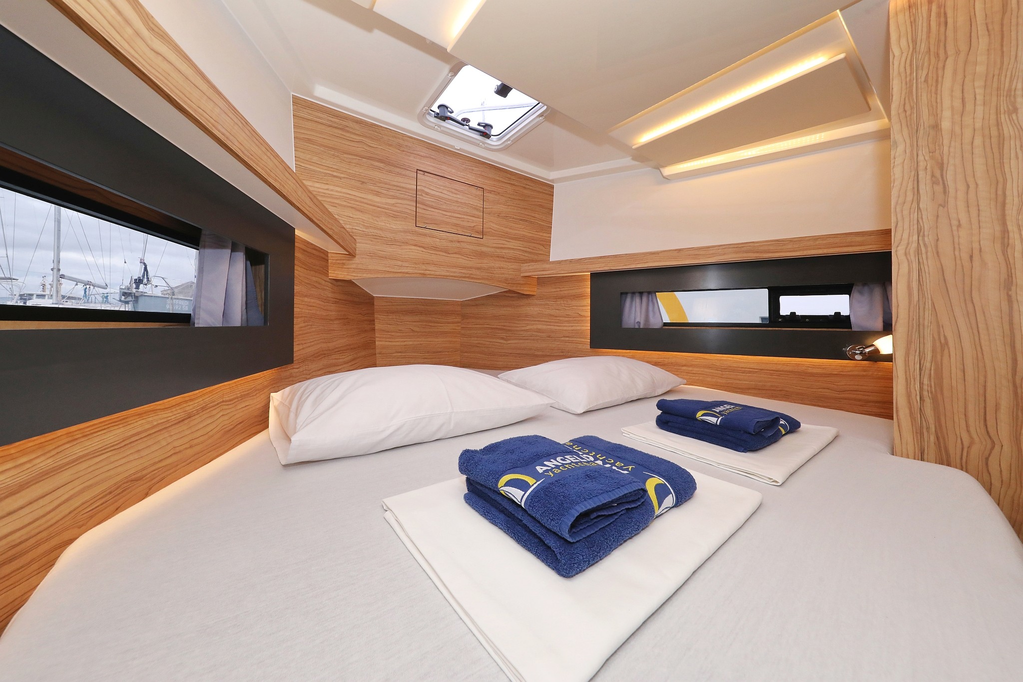 Futura 40 Grand Horizon, Running Gag I | Yacht Charter Croatia