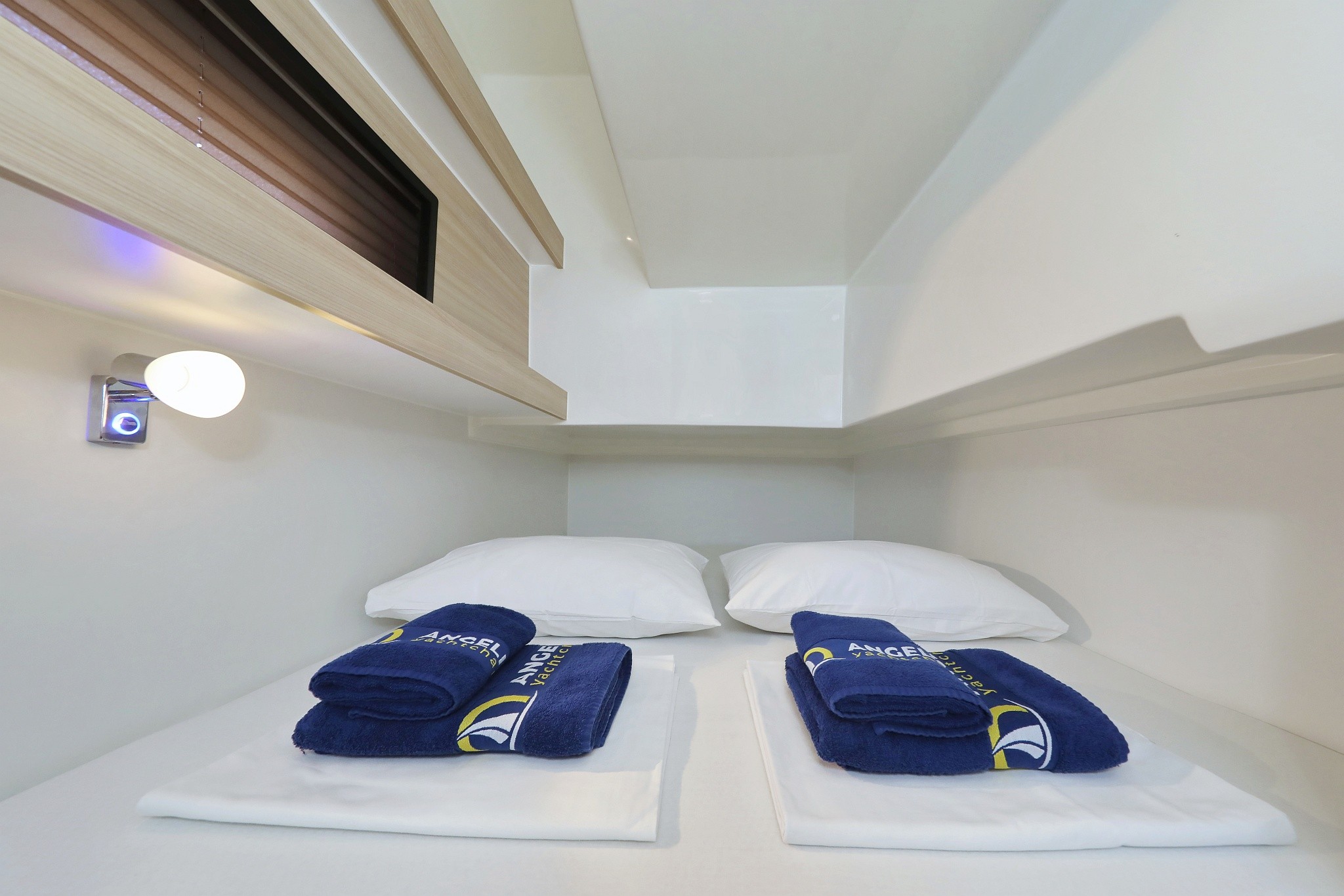 Futura 40 Grand Horizon, Batu | Yacht Charter Croatia