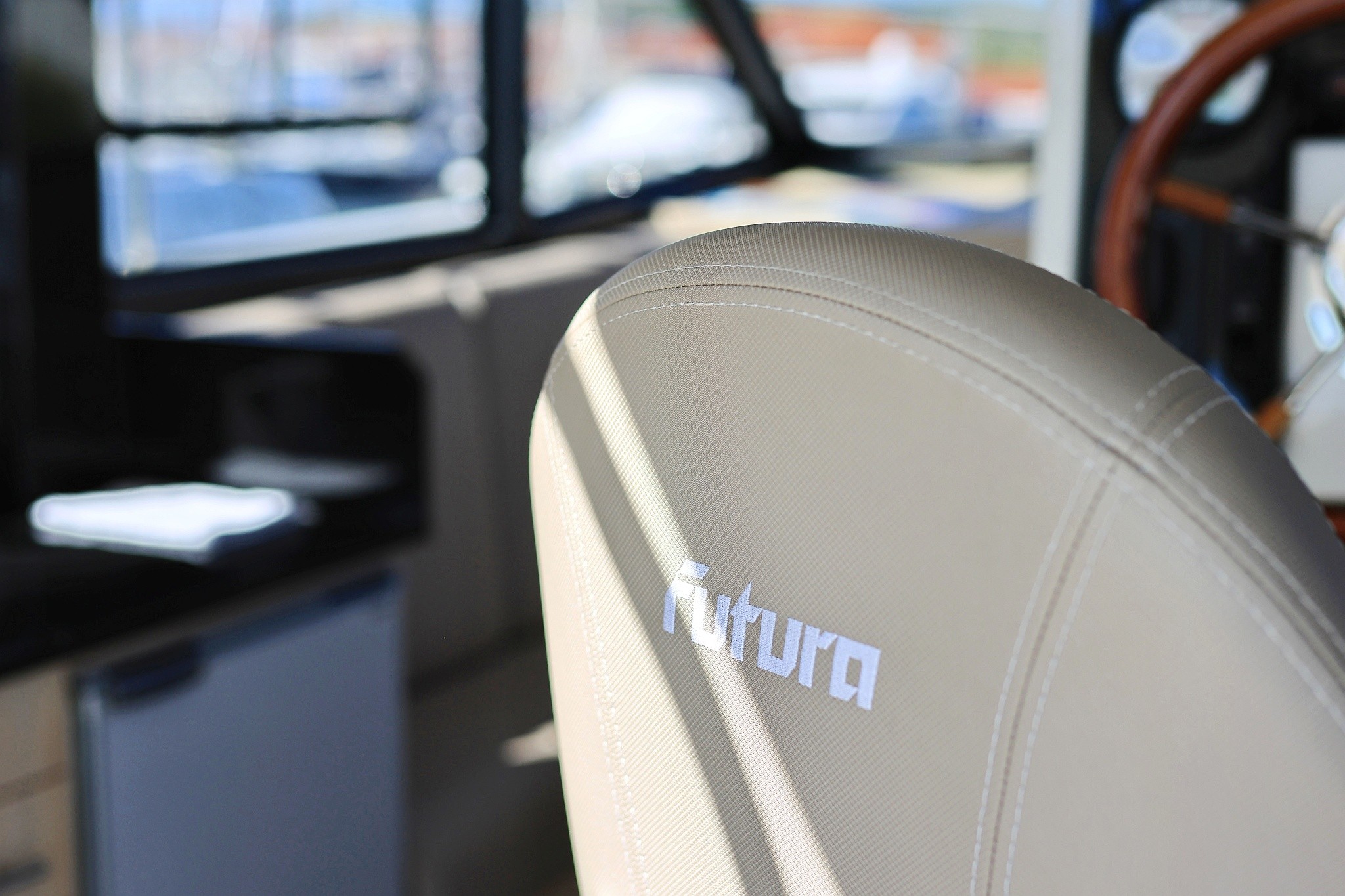 Futura 40 Grand Horizon, Batu | Yacht Charter Croatia