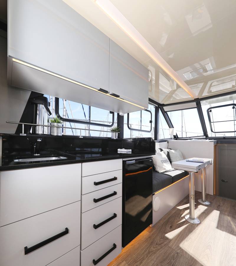 Futura 40 Grand Horizon, Muneca | Yacht Charter Croatia