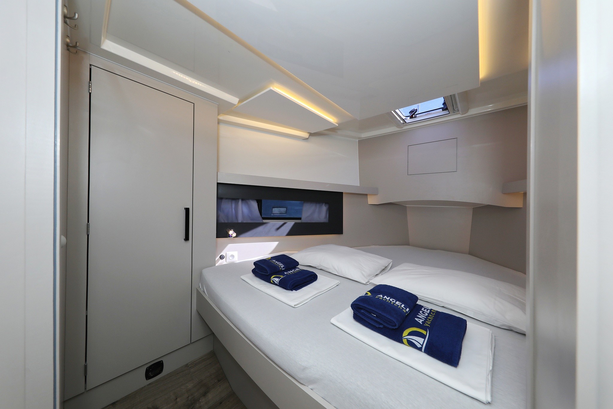 Futura 40 Grand Horizon, Muneca | Noleggio di Yacht Croazia
