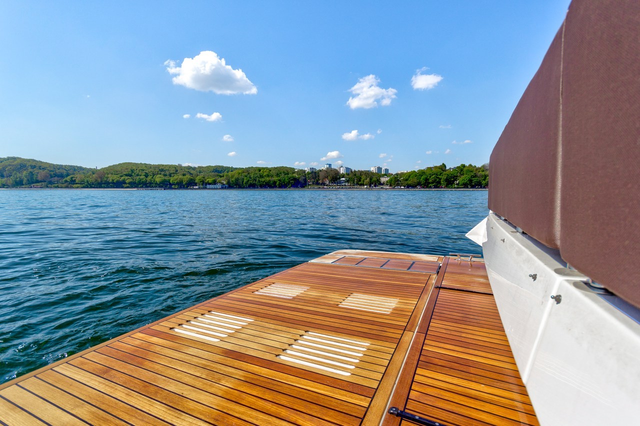 Galeon 420, Amber Blue | Yacht Charter Croatia