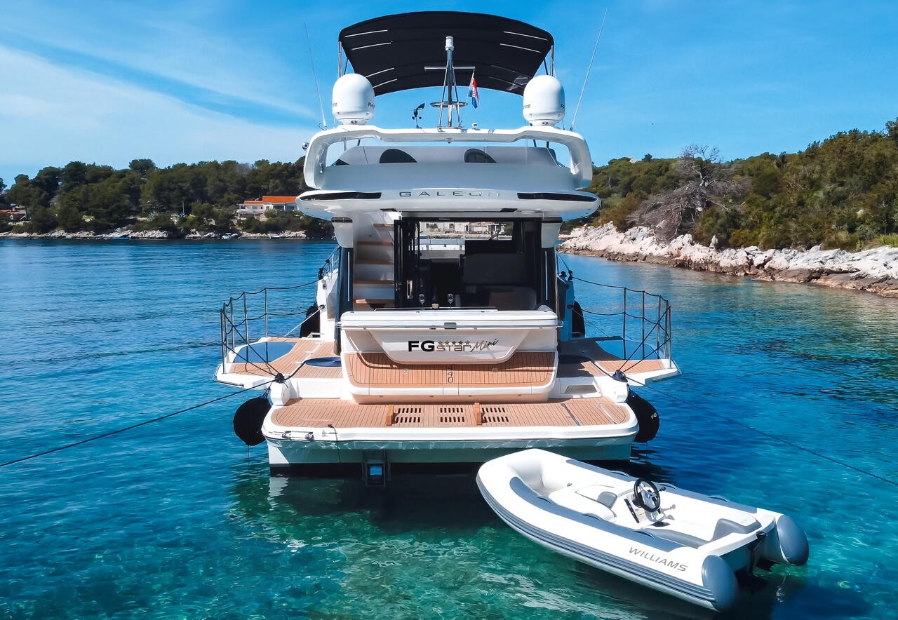 Galeon 440, FGStar Mini | Yacht Charter Croatia