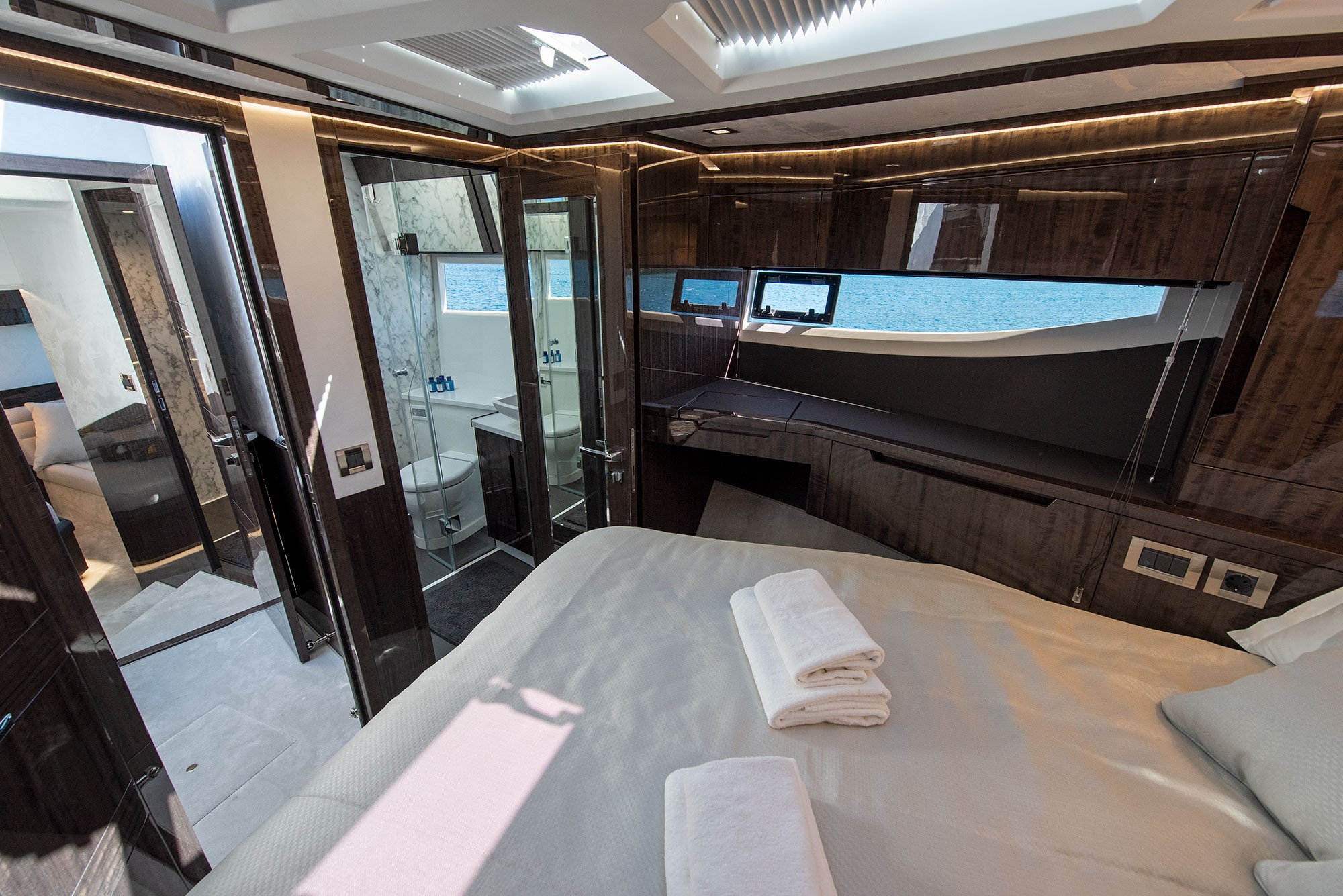 Galeon 500, Champ Atlantis | Yacht Charter Croatia