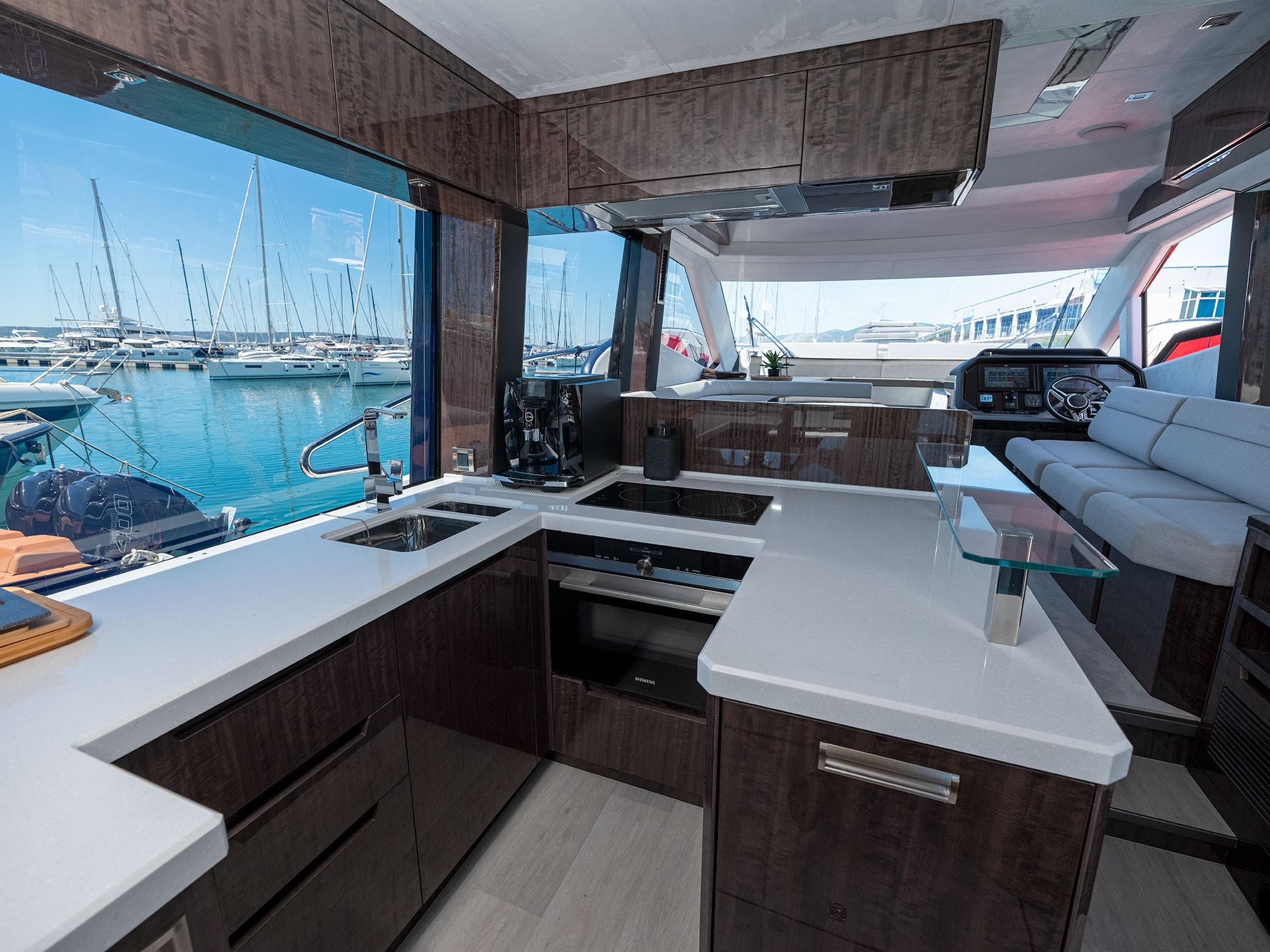 Galeon 500, Champ Atlantis | Yacht Charter Croatia