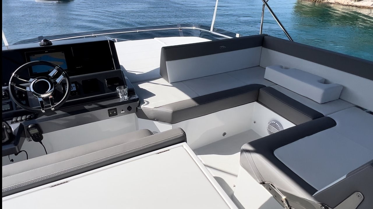 Galeon 500, Champ Atlantis | Yacht Charter Croatia