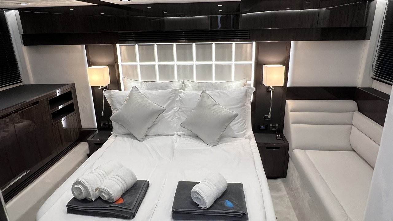 Galeon 500, Champ Atlantis | Yacht Charter Croatia
