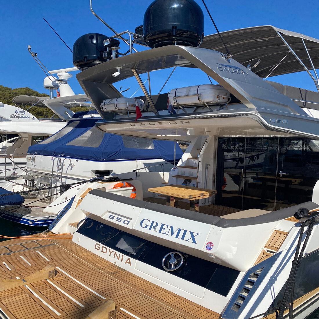 Galeon 550, Gremix | Yacht Charter Croatia